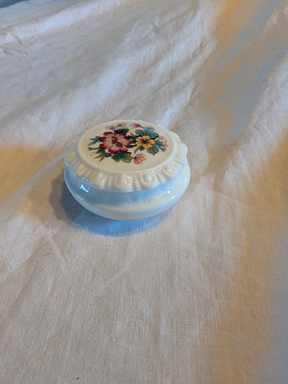 2/60$ White Floral Porcelain Trinket Box - Decorative Home Accent